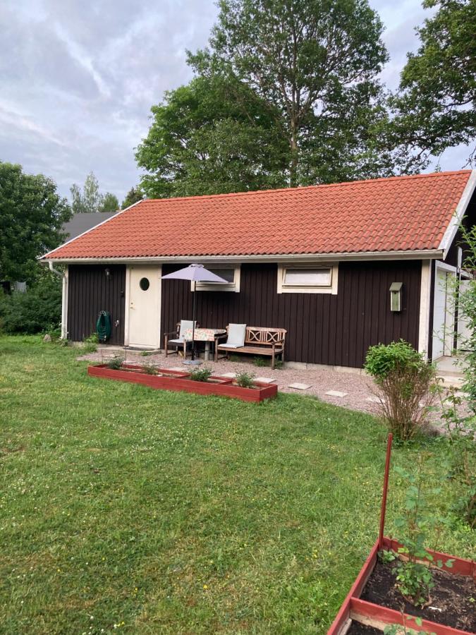 Fint Boende I Vackra Marielund Uppsala Exterior photo